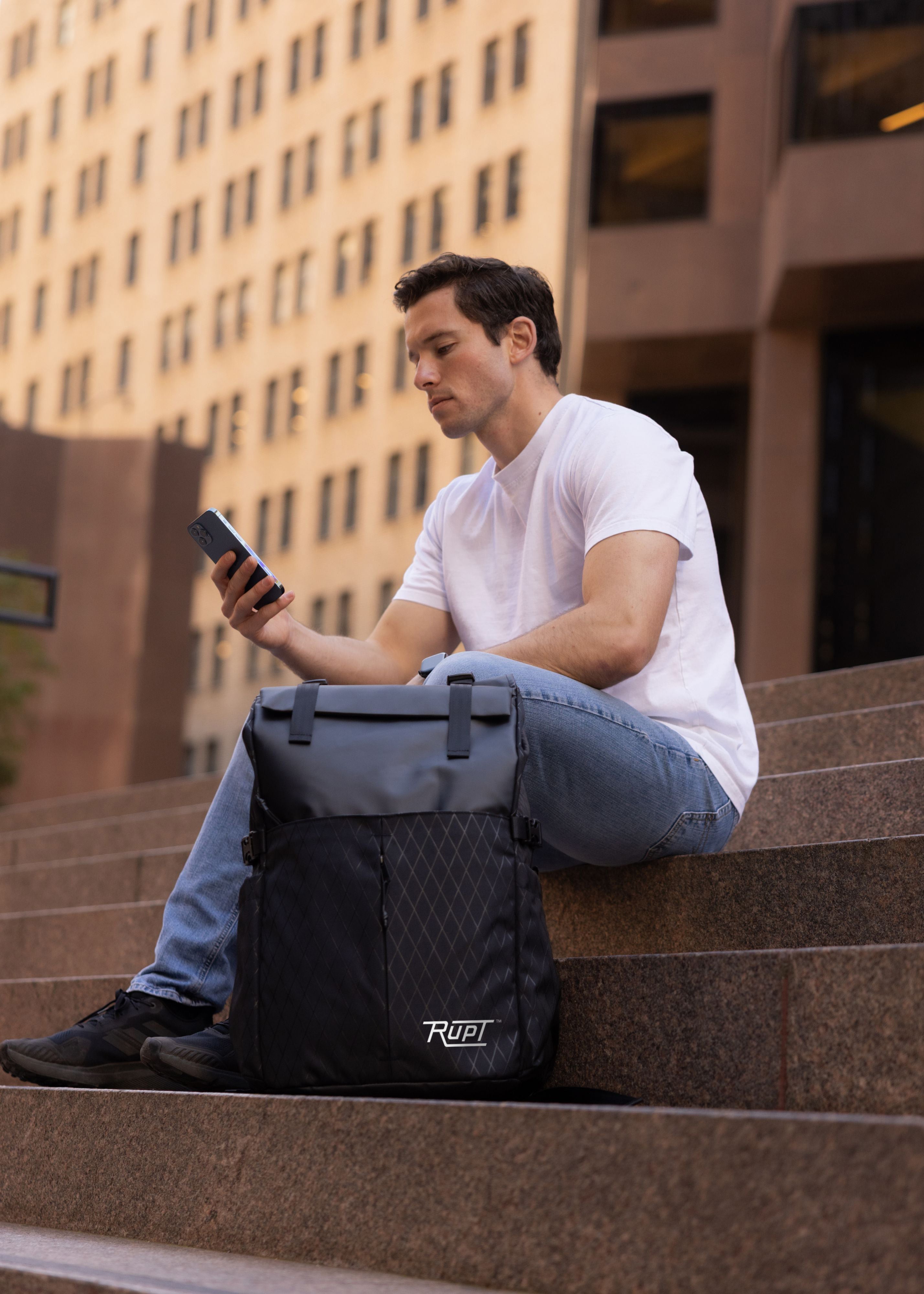 Obsidia Backpack - Obsidia_Backpack_photo_5.jpg