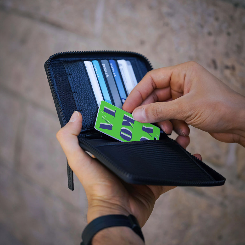 Rupt - Trakard Apple MFI Tracking Card